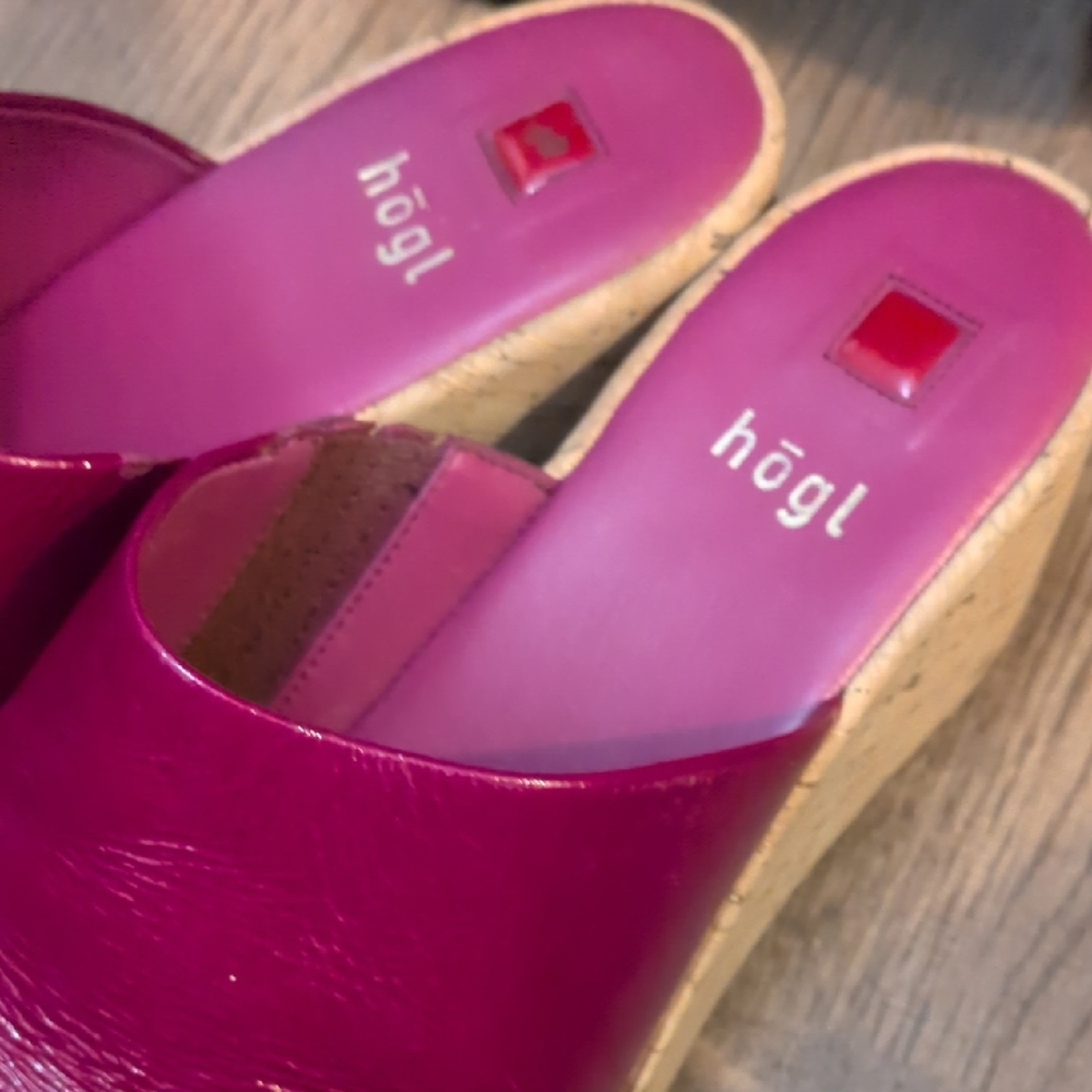 Fuchsia Wedge Sandals - Picture 2 of 6